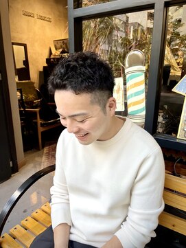 バーバー ヤマミチ(BARBER YAMAMICHI) メンズパーマ　ショートスタイル　七三風オールバック