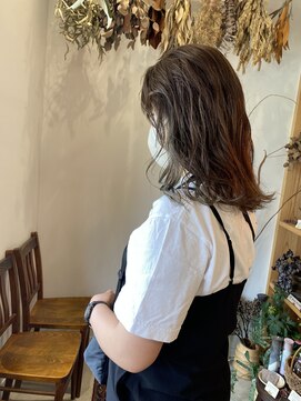 イング(ing) earring color × olive