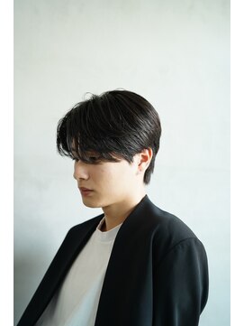 フィフス 栄(fifth) ニュアンスパーマセンターパートコンマヘアツーブロック