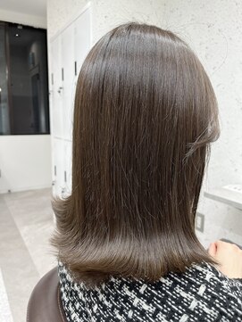 アデプト 北千住店(adept) 【adept北千住 エリスタイル 】オリーブベージュ×髪質改善Tr