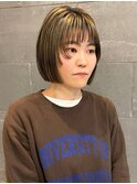 ミニボブ 立体感 ハイライト 顔周りカット 艶感 ベージュ