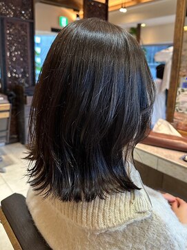 ヘアリゾート粋 ティガ 池袋店(tiga) ミディアムボブ/ゆるカール