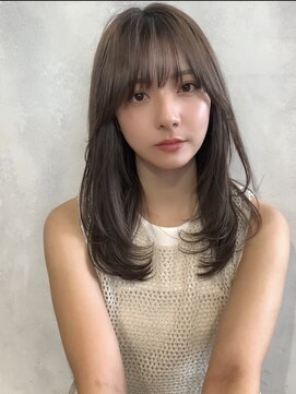 オリンテ バイ レシッド 表参道(orente by rcid) 髪質改善顔まわりレイヤーカット酸熱ストレートオリーブベージュ