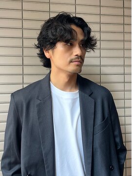 ケンジオム(KENJE HOMME) 常田大輝パーマ