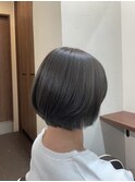 ショートボブ 【グレージュ】