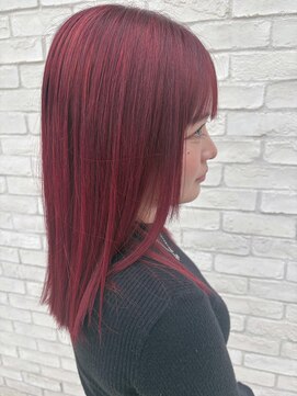 プリーク(preak) 鮮やかレッド