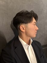 オスマン 御茶ノ水神保町店(Osmann)&nbsp;フェザーパーマグレーブルーカラー刈り上げショートバング