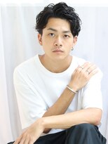リン(Rin) ツーブロックワイルドマッシュ
