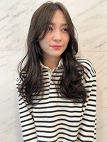 ソワリー 栄(THOiRY)&nbsp;【THOiRY】女性らしい柔らかヘア似合わせ小顔艶髪ゆる巻きロング