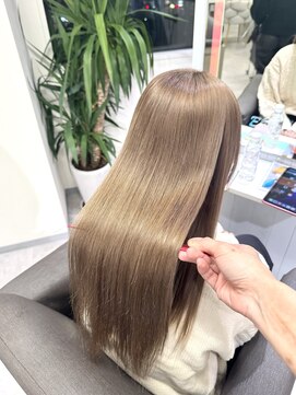 エルサ ザ リープ(ELSA the leap) 【ブリーチカラー/ダブルカラー】ミルクティー/髪質改善カラー