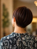 クロム(CHROM) 40代50代60代ショート/白髪ぼかし/ハイライト/髪質改善/入間
