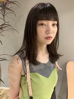 シシ(SiSi) 大人ミディアム×マロンベージュ　大山