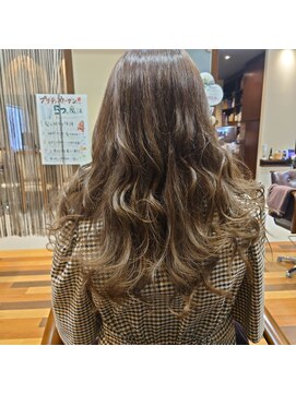 ジールドゥーエ(Zeal due) ベージュブラウン天気艶髪