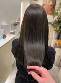 オリーブベージュ　フローディアトリートメント　20代ヘア　艶髪