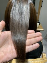 クラッチ ユニ(CLUTCH uni)&nbsp;大人可愛い小顔秋カラー美髪サラ艶髪質改善  A8