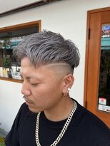 ヘアーラボ ハチ(HAIR LABO HACHI)&nbsp;フェード　バーバー　シルバー