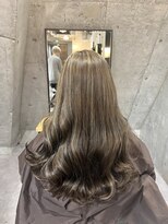 フルールバイリトル 新宿(FLEUR by little) 外国人風ハイライトカラー