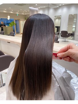 シュク 高円寺(SYUK) SYUK kazu 【高円寺 顔まわりカット 髪質改善 ハイライト 】