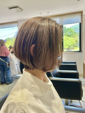 モッズヘア 仙台長町店(mod's hair) 【越後】前下がりショートボブ（仙台長町）