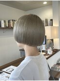 前上がりボブ