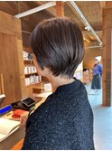 ショートヘア/くびれショート/耳掛け/40代50代30代/丸み