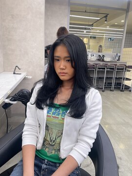 ユナイテッド 横浜(UNITED) 【植村優梨指名】レイヤーカット×ブラック