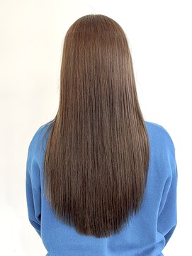 シーバイトリコ 市川(SEA by tricot) ベージュカラー