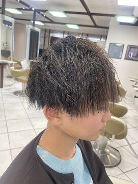 アース 西千葉店(HAIR&MAKE EARTH) ☆ツイストパーマ☆