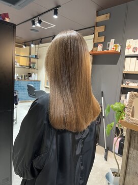 ゼロヨンハチ(048) ヘーゼルベージュ.