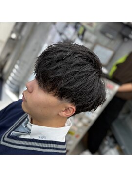 ダムディートウキョウ 錦糸町店(DAMDEE TOKYO) ツーブロマッシュ