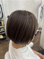 ヘアアンドビューティ ガーデン ベルモール店(HAIR AND BEAUTY GARDEN)&nbsp;宇都宮切りっぱなしボブウルフカットタッセルボブレイヤーカット