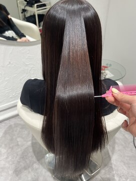 【kurumi】名古屋で1番の髪質改善♪サラサラ艶髪になりたい方へ