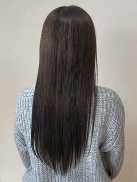 ベルフェミンイオンS.C 根元の伸びを自然に整えるつやリタッチカラー