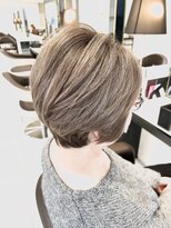 アッシュ 青葉台店(Ash)&nbsp;白髪ぼかしハイライトショート
