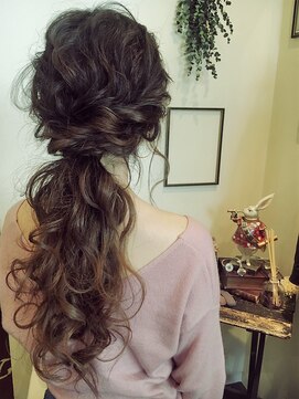 エクー(ECOO) 【 柔らかウェーブポニー 】