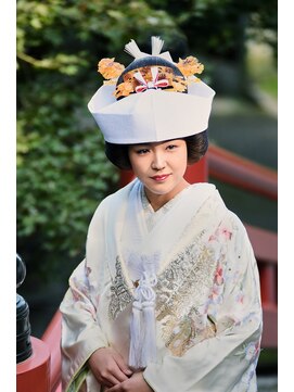 エッチ美容室 本店 花嫁　着付け　化粧