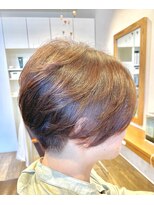 小さな美容室 ハナ(hana)&nbsp;サイド&襟足刈り上げのスッキリ前下がりショートstyle