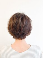 ユッカ エルア 武庫之荘南口(YUCCA elua)&nbsp;【elua 角床】大人女性ふんわりショートボブ