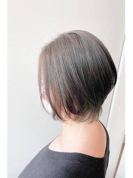 レシェル 松阪(RECIEL) 前下がり×大人ショートボブ