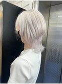 ホワイトベージュ