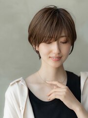 大人レイヤー/ヘルシーショート/艶髪/髪質改善