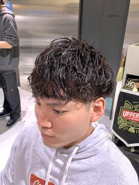 フランクスバーバーザスタンド(Frank’s barber the stand) メンズ無造作スパイラルパーマショートF