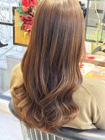 カーサ バイ ハミュウ たまプラーザ(CASA by Humium)&nbsp;20代30代40代大人可愛いパーマナチュラルカールブラウン