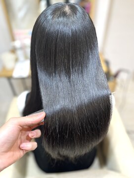 ステラ(Stellar) 潤い艶感MAX!!ストレート