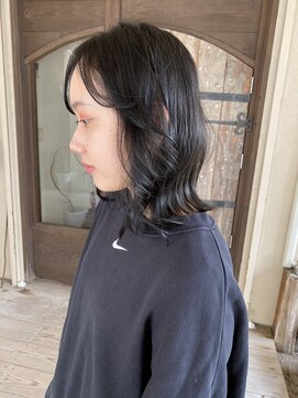 アヂト(adito) 伸ばしかけでも可愛いレイヤースタイル