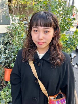 リール(rire) デザインカラーレイヤーカットウェットヘア夏オリーブベージュ