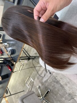 ラヴィエ(RAVIE) 【半田・髪質改善】縮毛矯正/トリートメント/マンツーマン