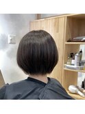 ショートボブ