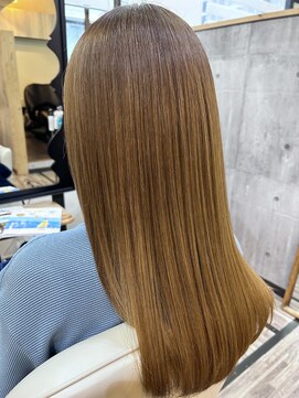 ロジ(ROGI) 艶ストレート