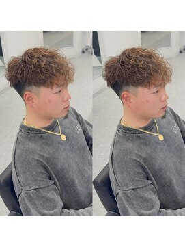 ブライト(BRIGHT) スペインカールスパイラルパーマ